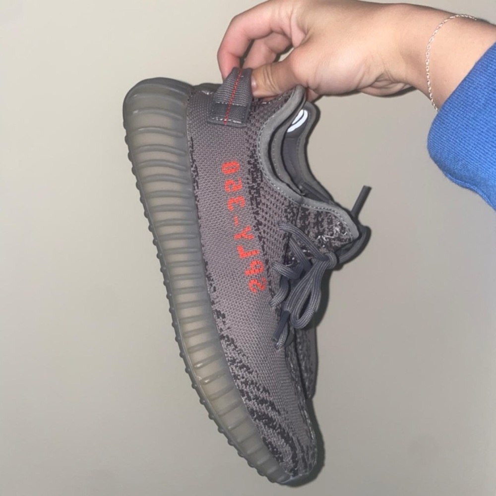 YEEZY 350 BELUGA 2.0